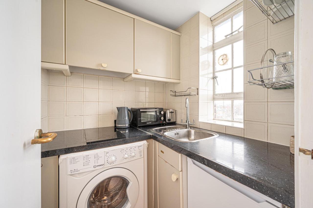 South Kensington Excellent Location Studio At Chelsea Cloister Hotel 伦敦 外观 照片